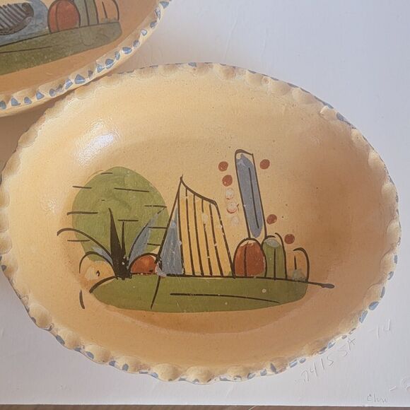2 Vtg Mexican Tlaquepaque Nesting Oval Casseroles Cream 9" And 10" - Picture 3 of 8